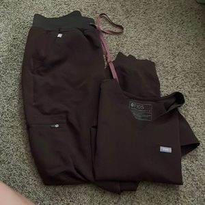 Figs scrubs espresso